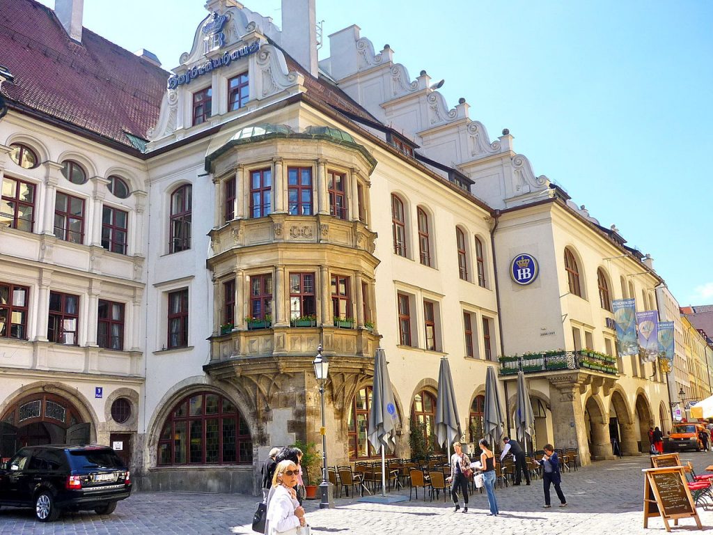 Alojamiento y comidas para turistas en Múnich